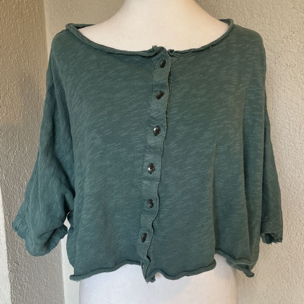 Urban Outfitters 3/4 Sleeve Button Down Boho Distressed Top Size Medium